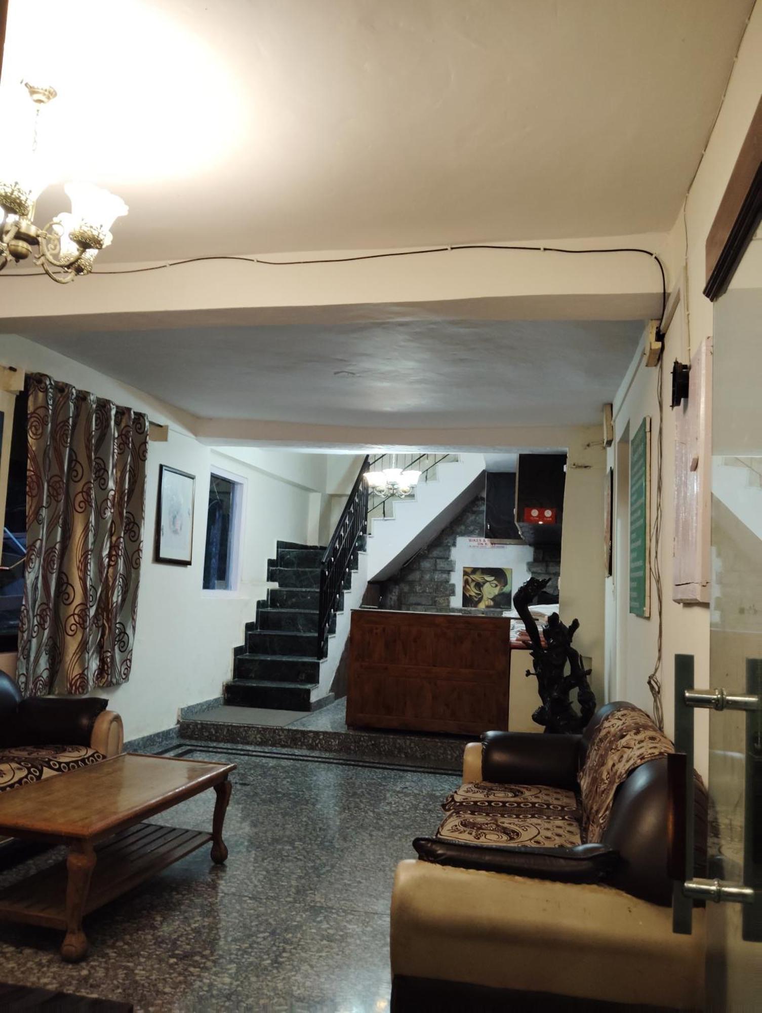 New Gulmarg Guest house *